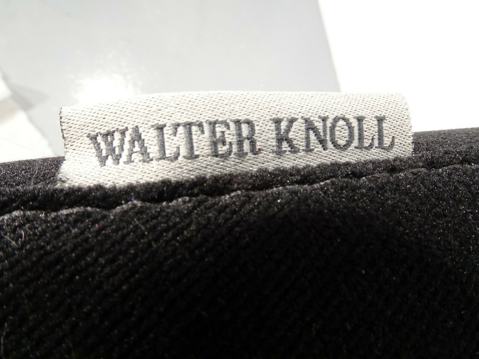 Furniture Immaculate Pair Of Walter Knoll 502 Foster Chairs In Jet Black Velvet photo