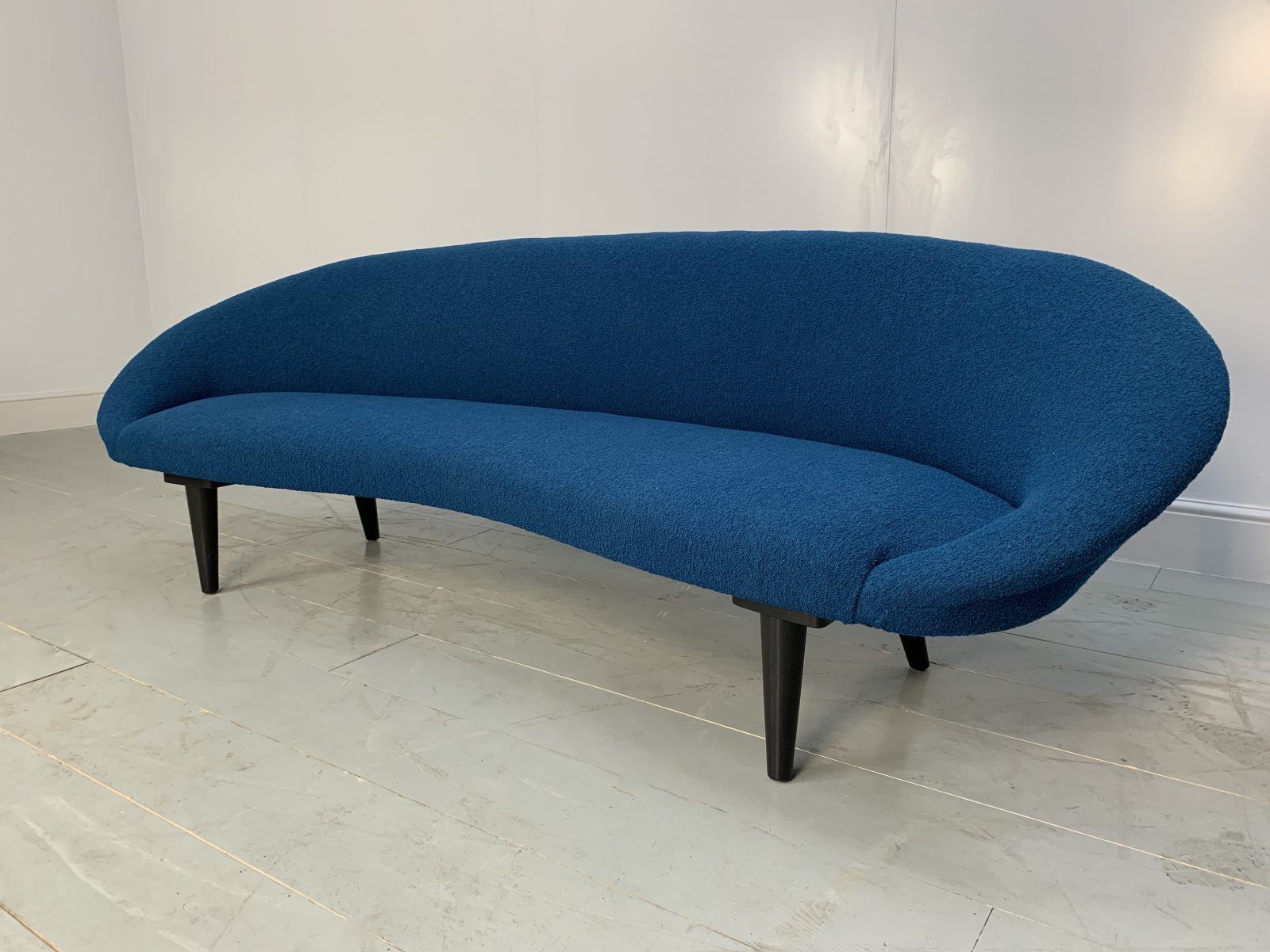 George Smith Tom Dixon Sofa – “Bean” – 4 Seat Sofa In Mid Blue Bute “Tiree” Woollen Boucle