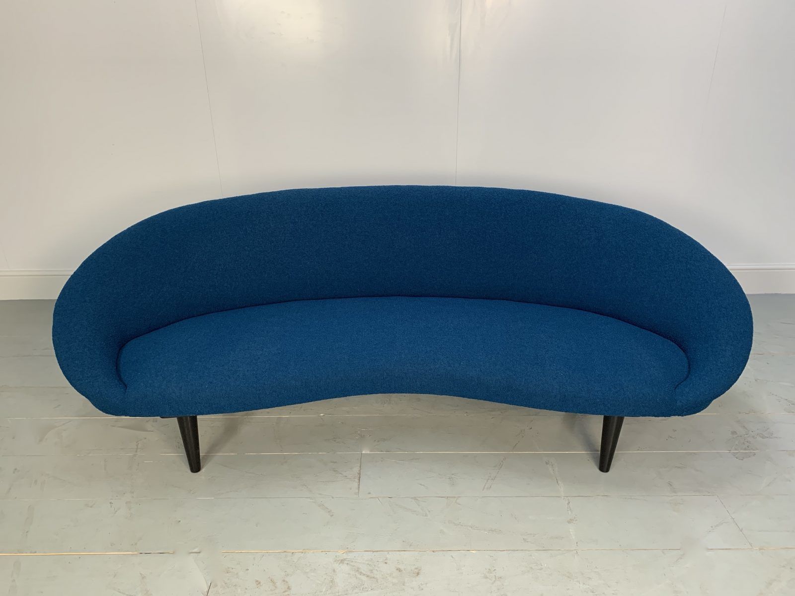 George Smith Tom Dixon Sofa – “Bean” – 4 Seat Sofa In Mid Blue Bute “Tiree” Woollen Boucle photo buy