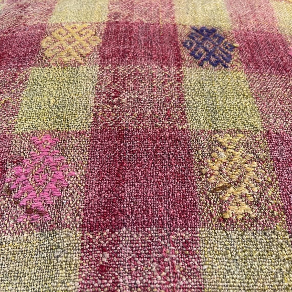 photo furniture Kilim Pillow 60 X 60 Cm Tapis Kelim Kilim Pillow Cover ,Vintage Meditation Bench Kelim Teppich Boho Kilim Cushion Kilim Sofa Turkish Pillow
