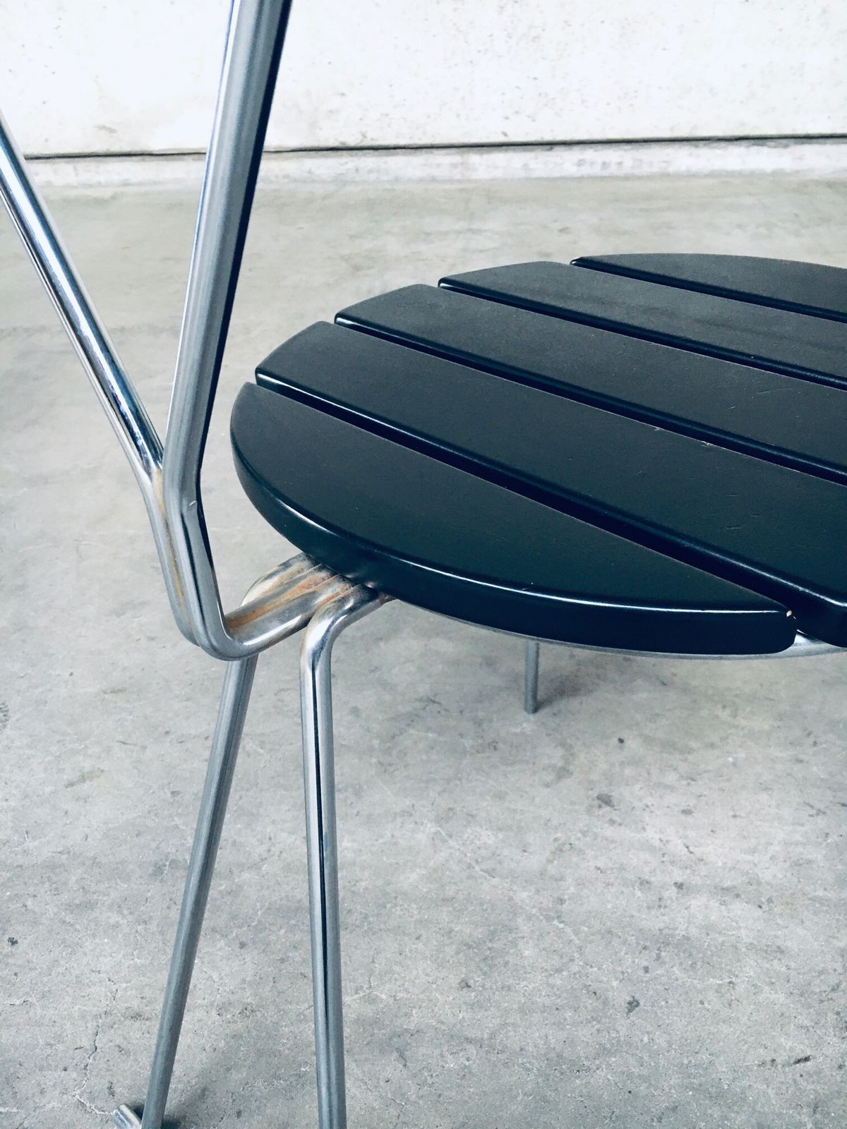 551.8 Mid Century Modern Stoel Met Slank Ontwerp, Italië Jaren 1970 photo