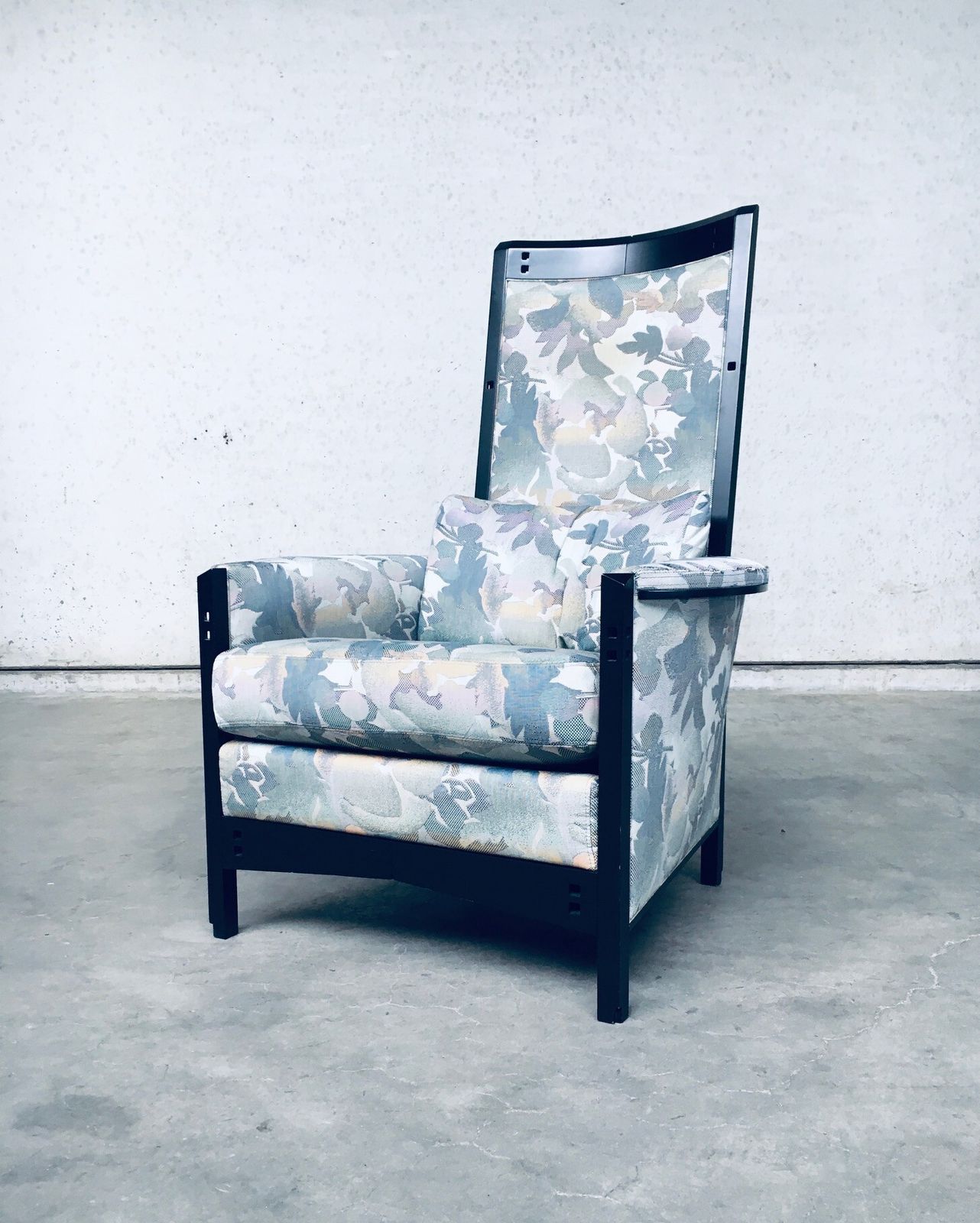 Galaxy 'Peggy' High Armchair By Umberto Asnago For Giorgetti, Italy 1990s photo for sale