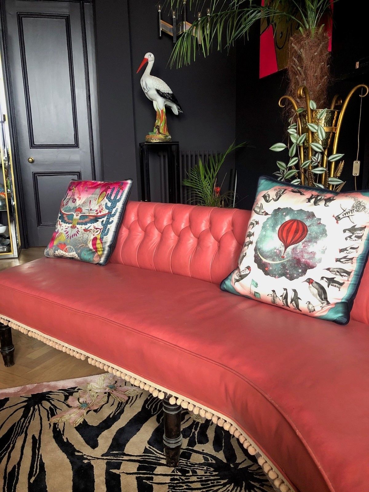 Antique Raspberry Leather Sofa photo vinterior