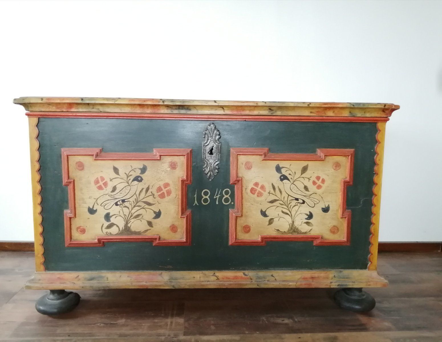 Antieke Handgeschilderde Kledingkast, 1848 photo furniture