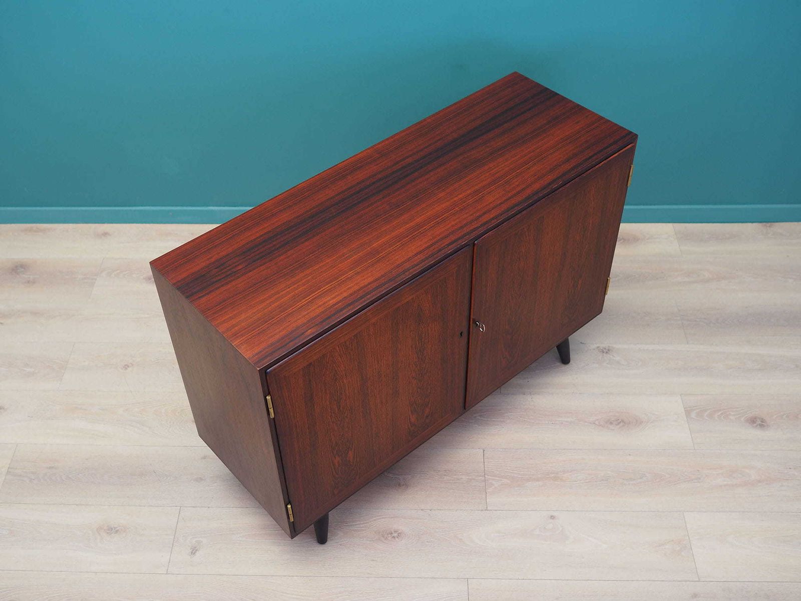 Rosewood Dresser, Danish Design, 70s, Manufacturer: Hundevad & Co photo vinterior