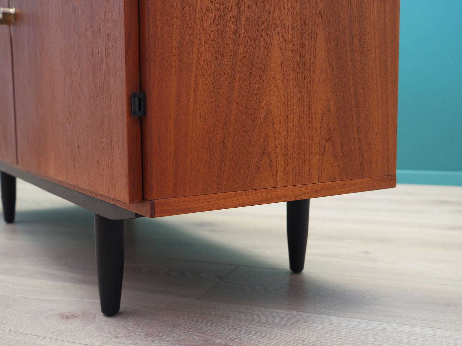 photo buy Teakhouten Dressoir, Deens Design, Jaren 1970, Productie: Denemarken