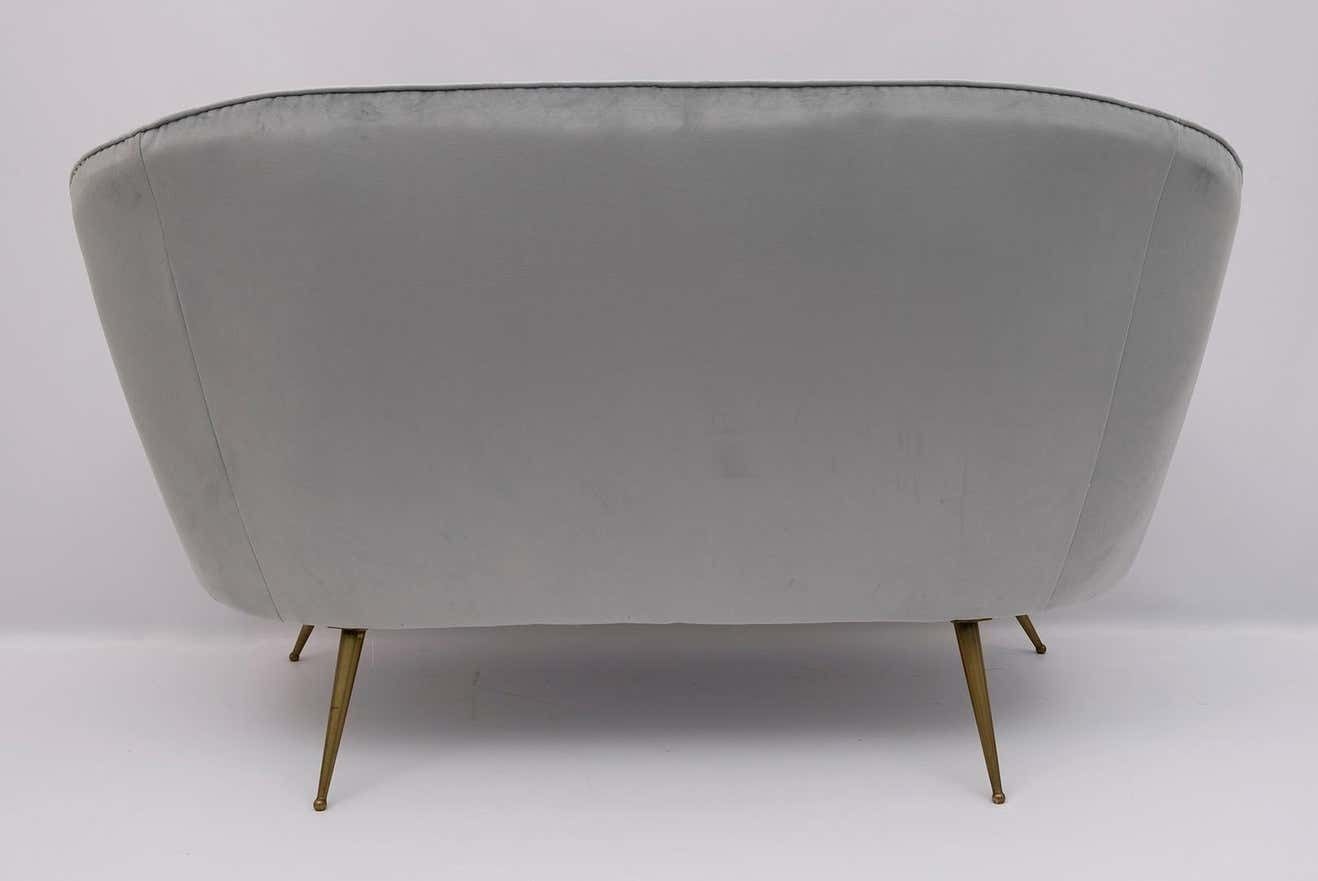 photo furniture Federico Munari Mid Century Modern Italian Curved Sofa And Two Armchairs, 1950s