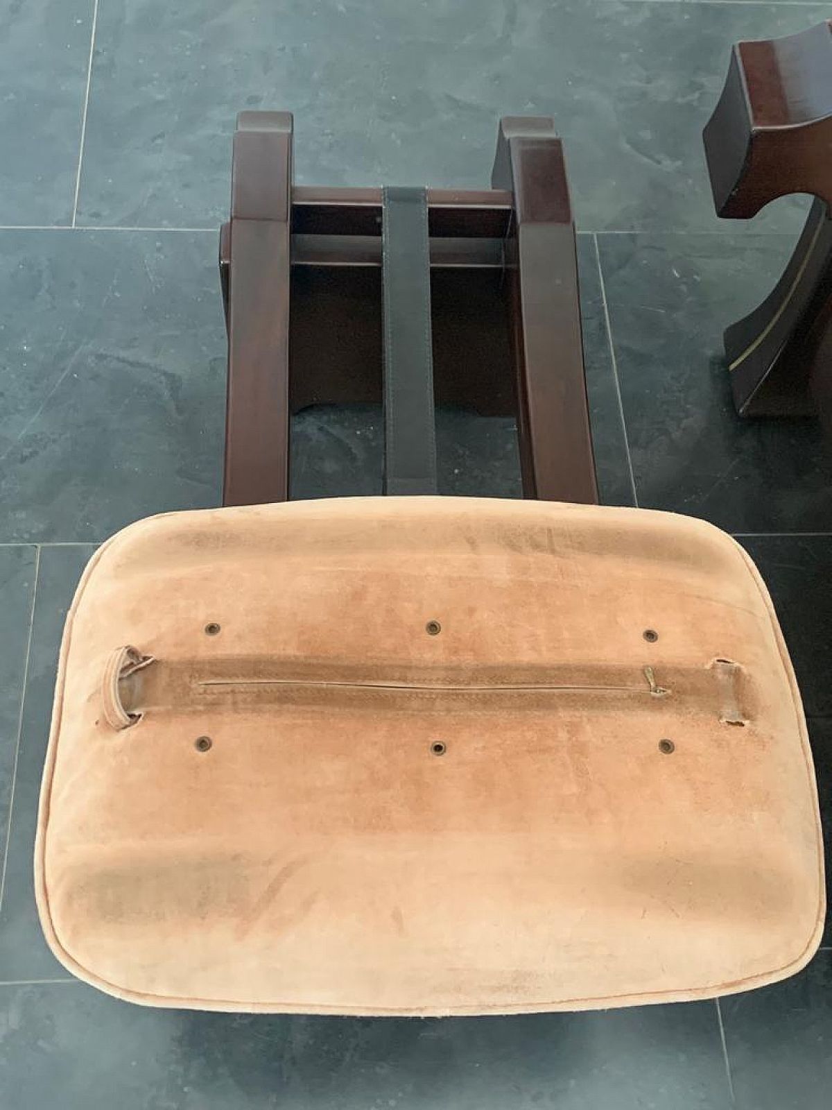 photo vinterior Armchair With Footstool By Luciano Frigerio, 1960s
