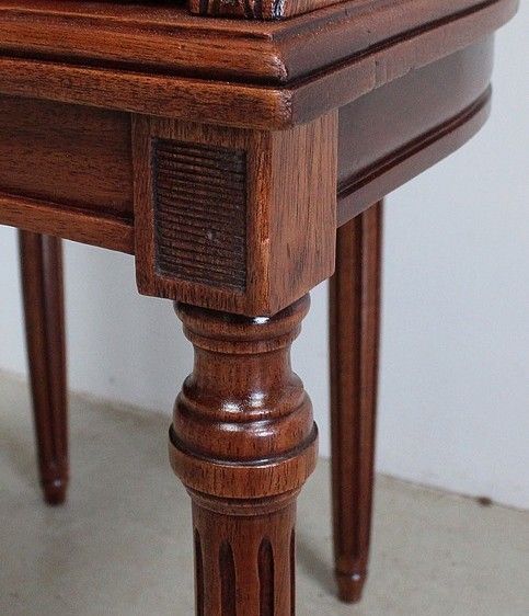 photo vintage Suite Of Mahogany Armchairs, Louis XVI Style Early 20th Century