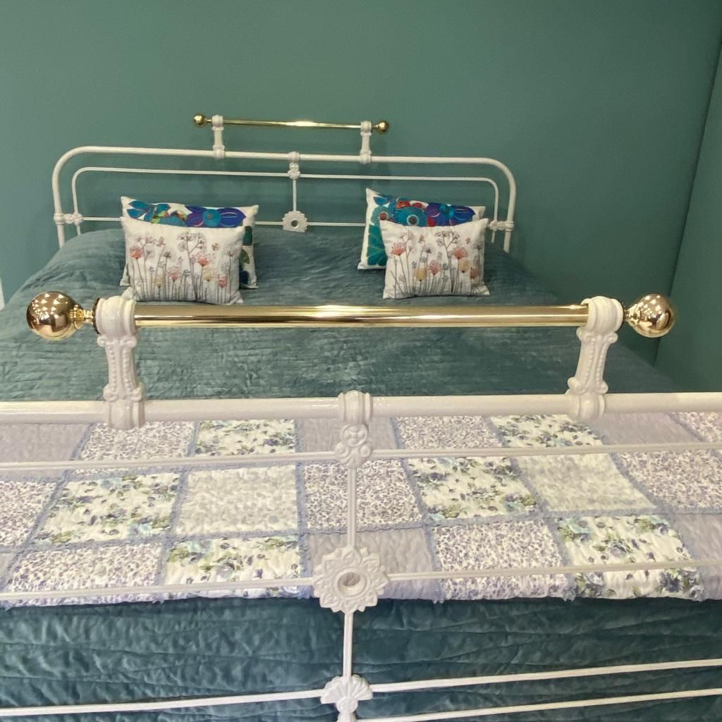 Superking Antique Iron Irish Cottage Bed photo furniture