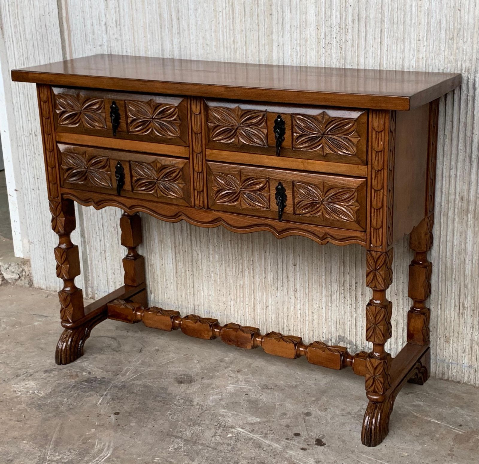 19th Century Catalan Spanish Carved Walnut Console Sofa Table, Four Drawers photo Furniture