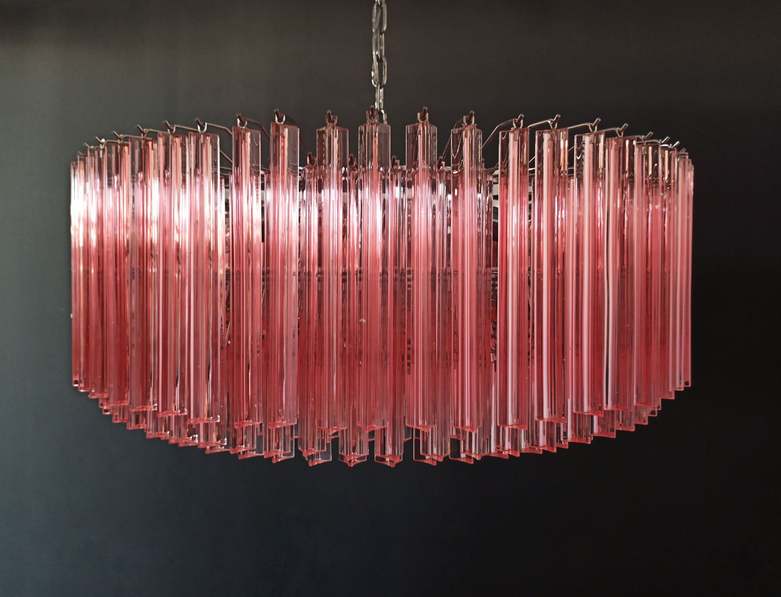 4930.0 Large Triedri Murano Glass Chandelier 391 Pink Prims Triedri photo