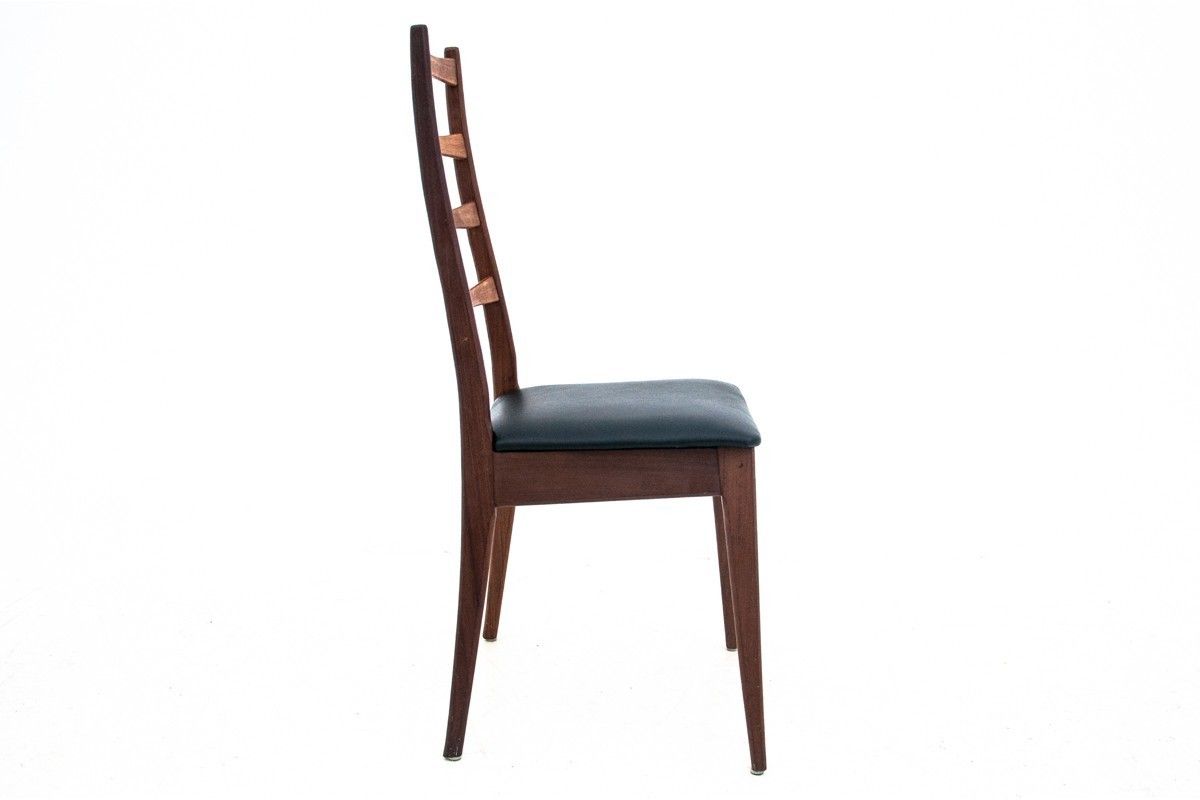 1441.0 A Set Of Chairs, Denmark, 1960s photo