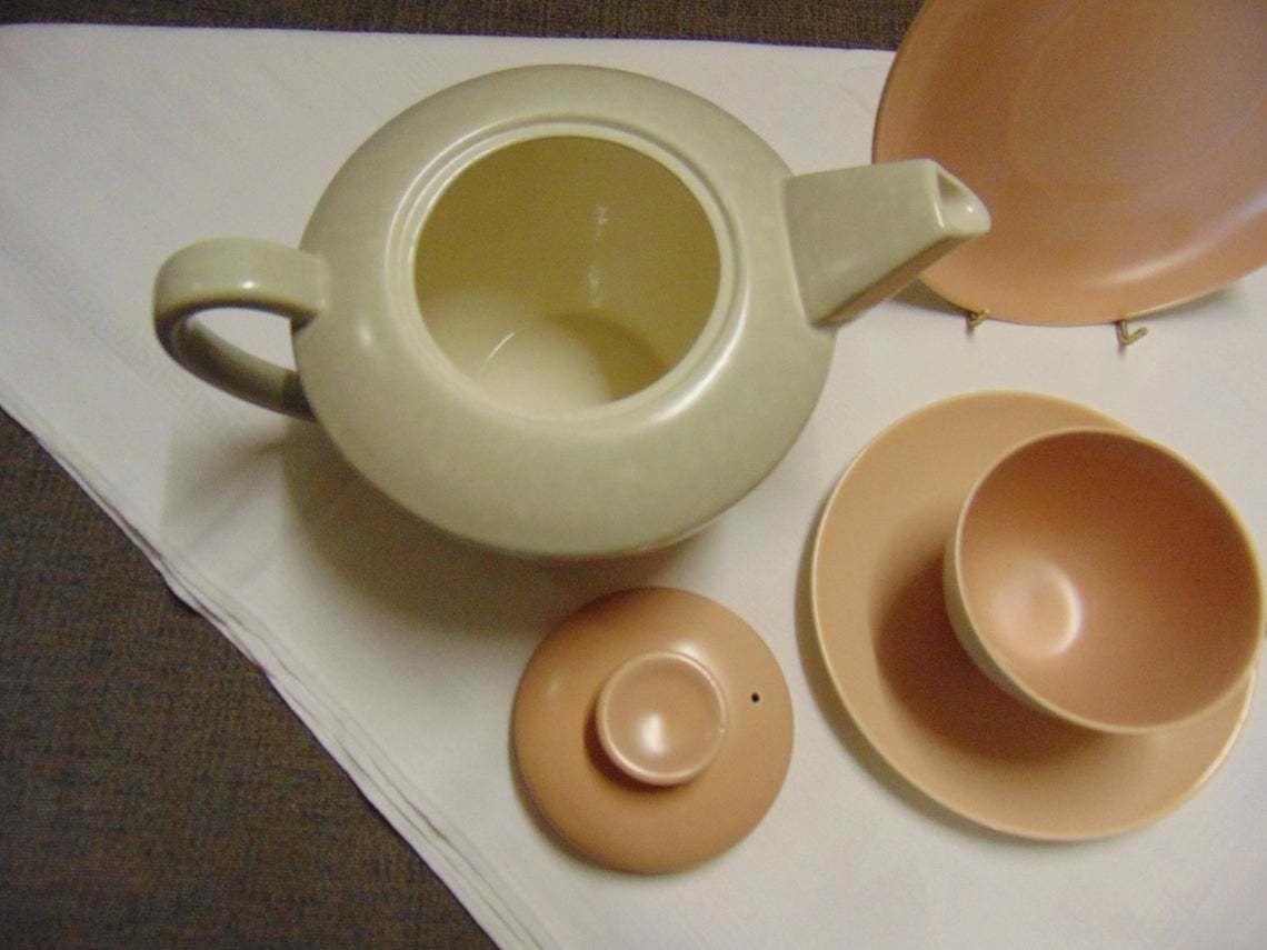 Vintage 1950s Poole Pottery Teapot, Teacup, Saucer And Teaplate Soft Pink And Soft Grey Twintone photo buy