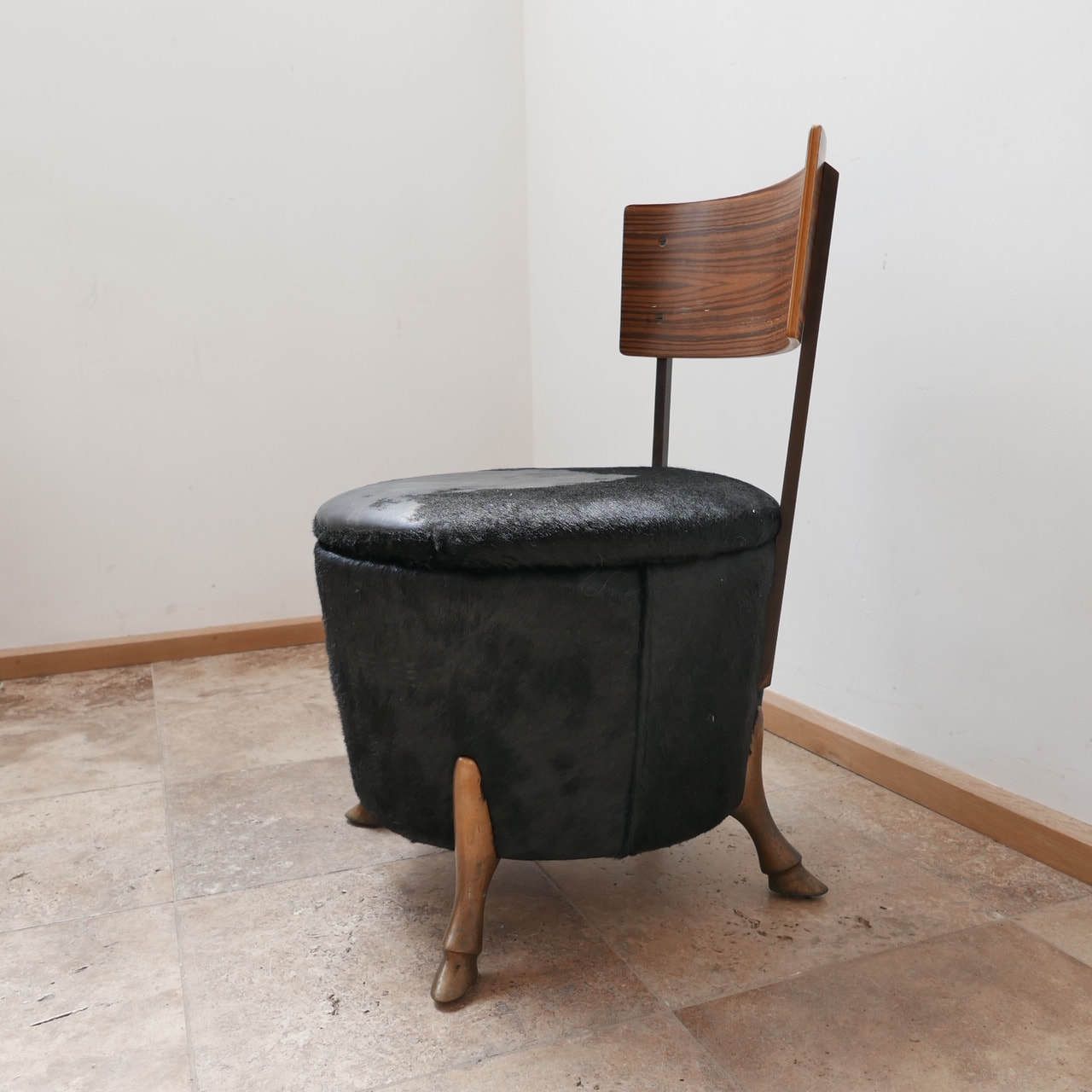 photo vinterior English Single Unusual Mid Century Bronze Horse Leg Occasional Chair