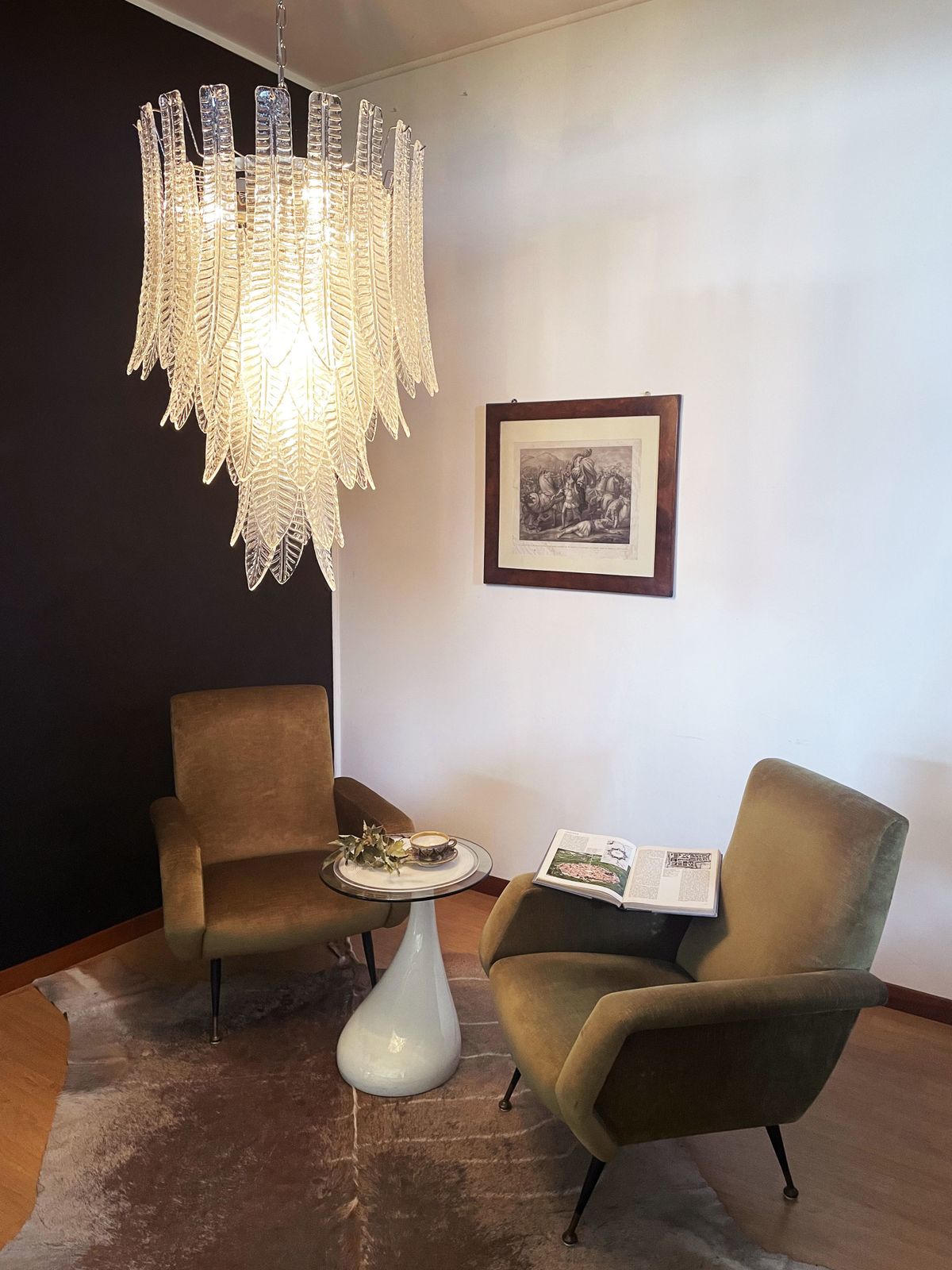 photo for sale Enorme Lampadario In Vetro Italiano Murano Felci 52 Bicchieri