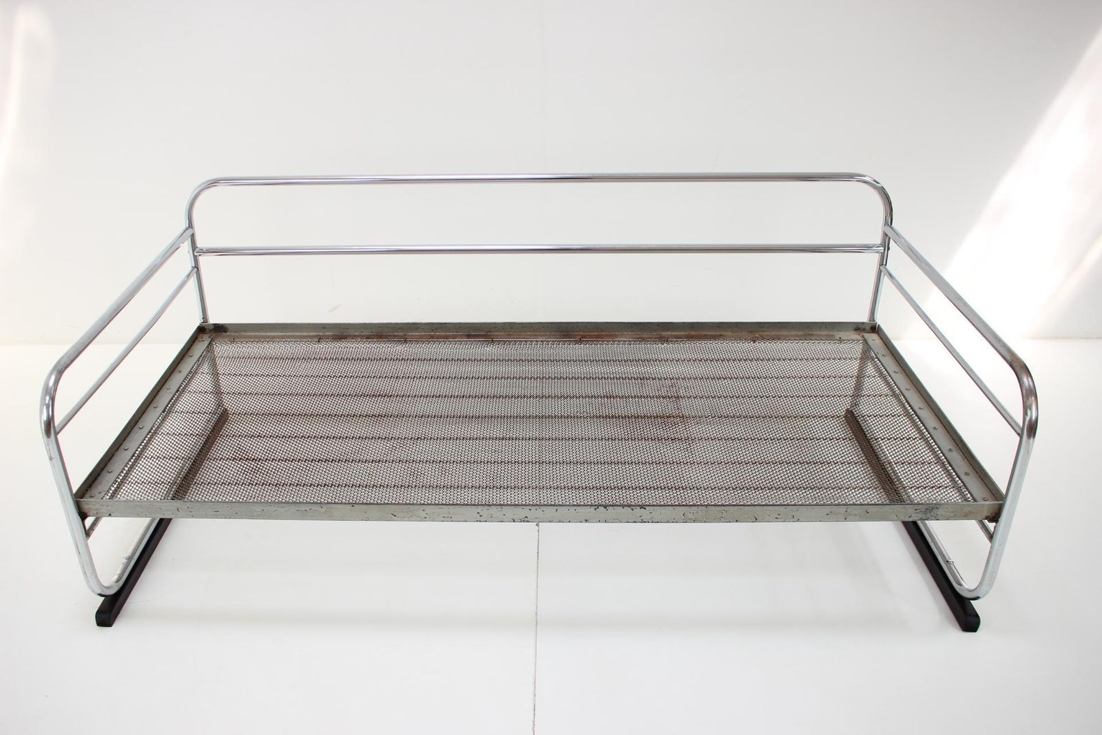 Art Deco Driezitsbank Jaren 1930 photo furniture