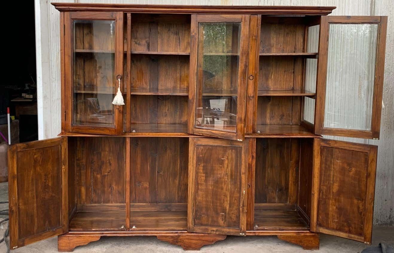 Grande bibliothèque ou armoire vitrée d'époque, en pin, Espagne, XIXe siècle, restaurée photo vinterior