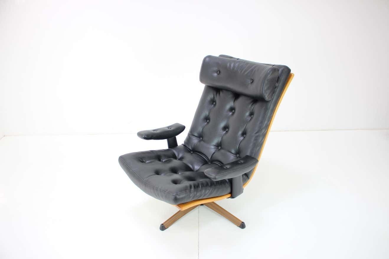 Mid Century Swivel Chair By Gote Mobler, 1960s photo for sale
