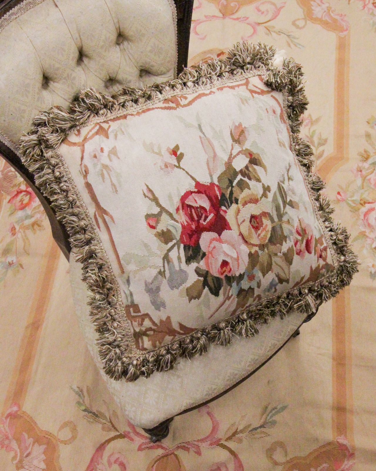 Handwoven Pillow Cover Aubusson Style Floral Cushion Cover 45x45cm photo 210.0