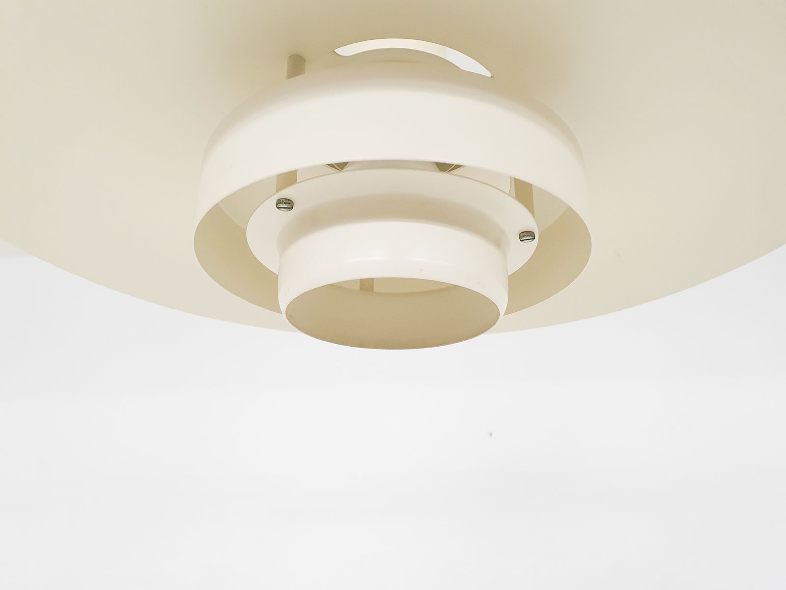 photo for sale Simon P. Henningsen Voor Lyskaer Belysning Hanglamp, Model 4815