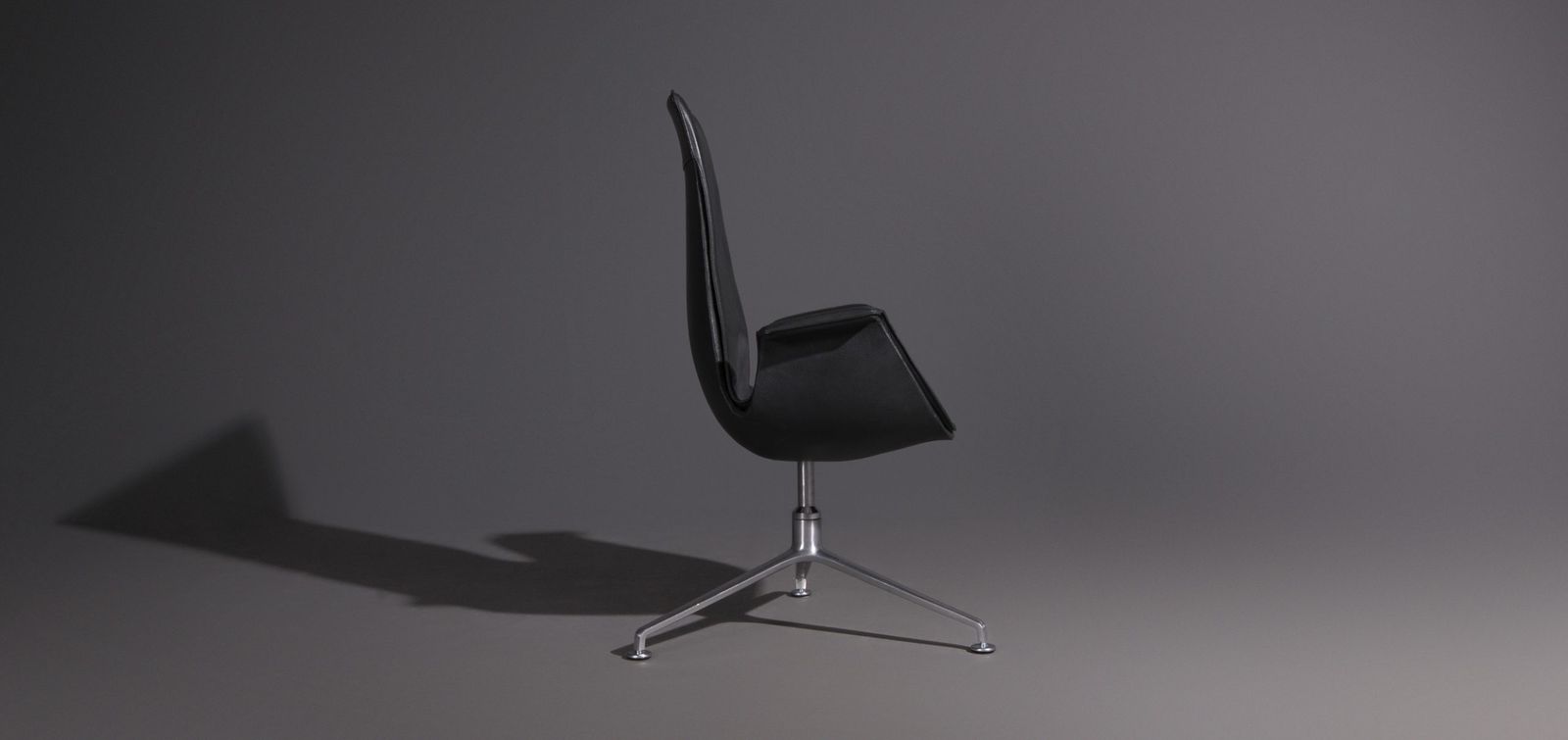 Tulip Armchair Van Jørgen Kastholm & Preben Fabricius photo for sale