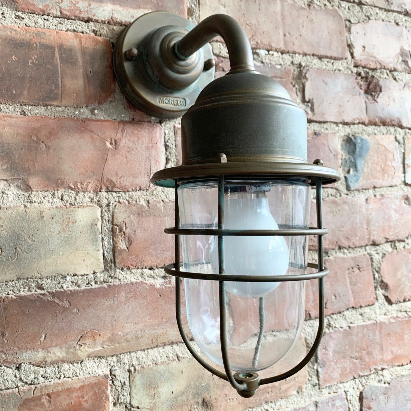 Contemporary Aged Brass 90º Bulk Head Wall Light photo vintage