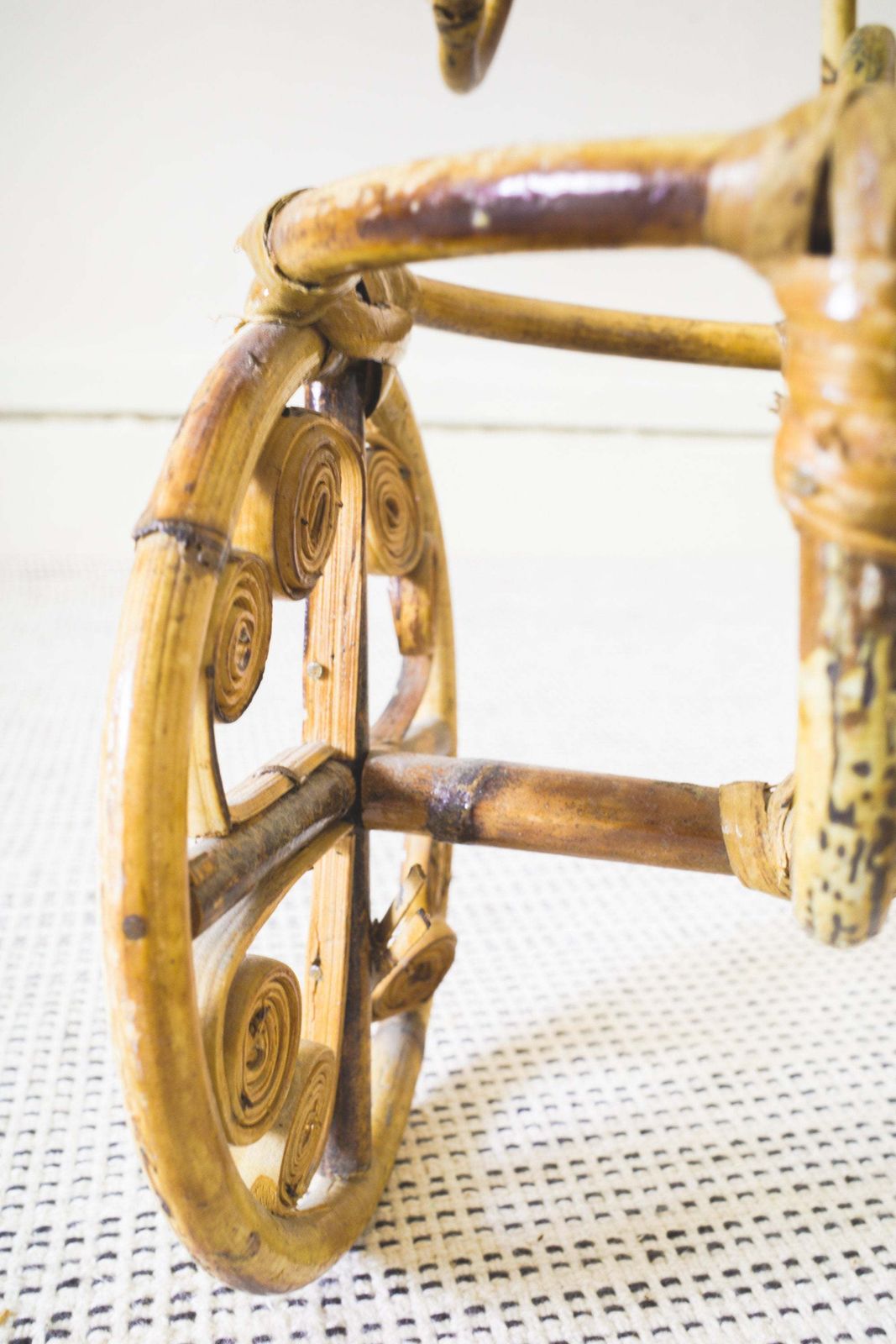 Bamboo Tricycle Planter, Wicker Bicycle Plant Pot Holder, Rattan Plant Stand, Mid Century, Cane Tiki Bohemian Boho photo vinterior