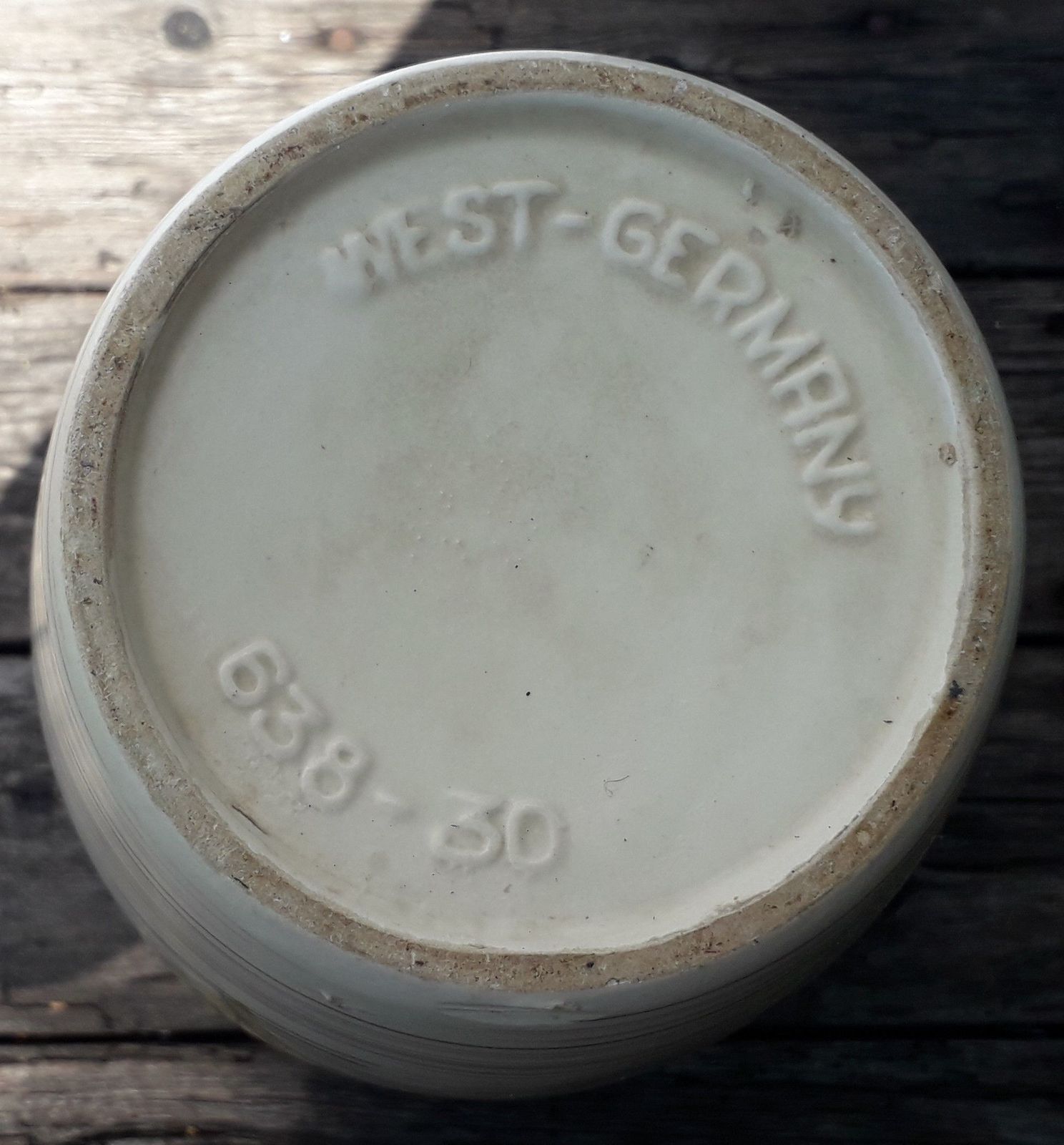Vase West Germany 638 30, Ceramic photo for sale