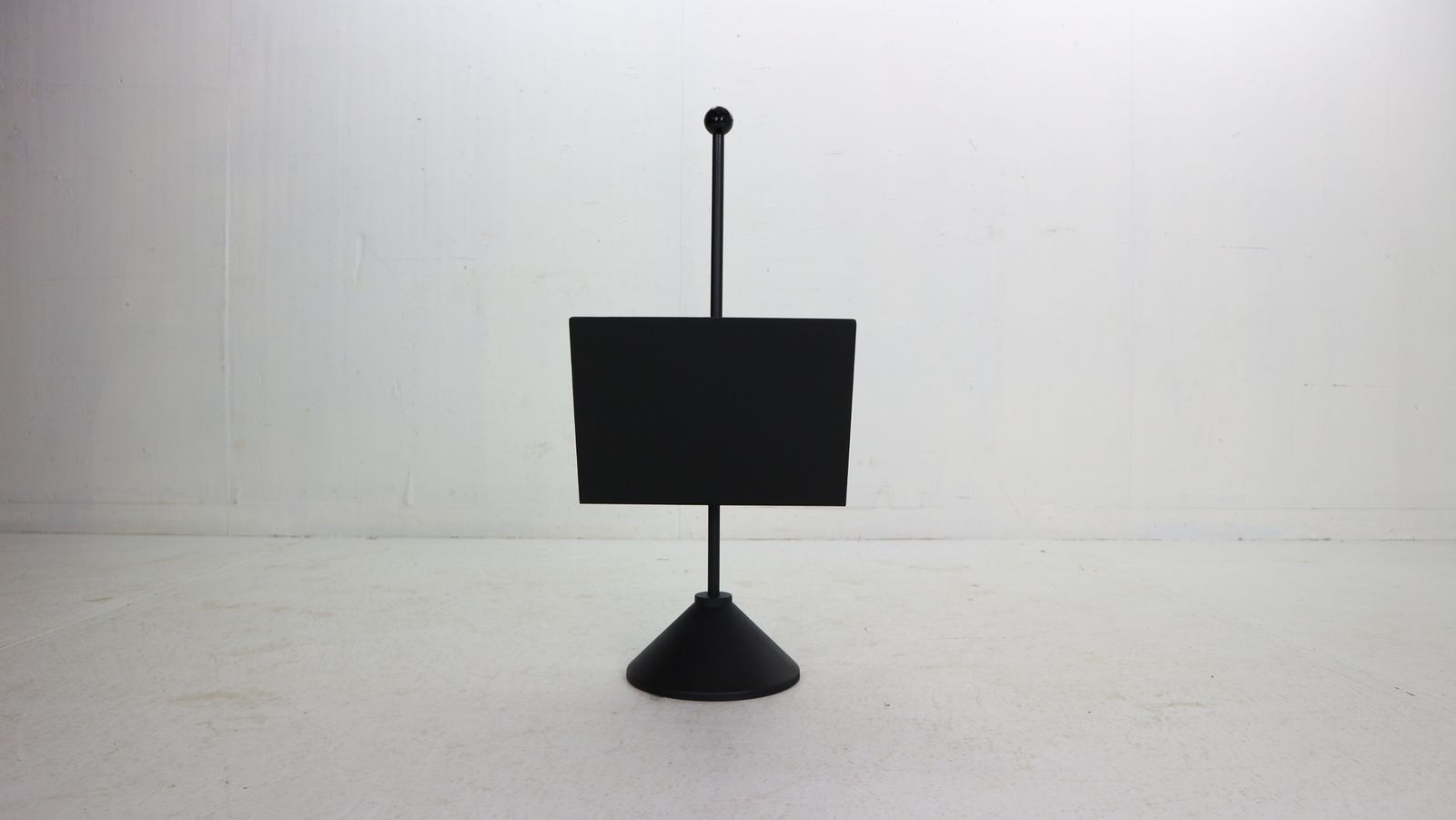 Porada Arredi Black Metal Minimalistic Magazinine Rack, 1980s, Italy photo furniture