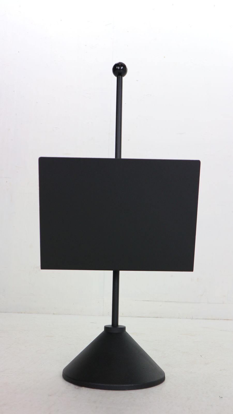 Porada Arredi Black Metal Minimalistic Magazinine Rack, 1980s, Italy photo buy