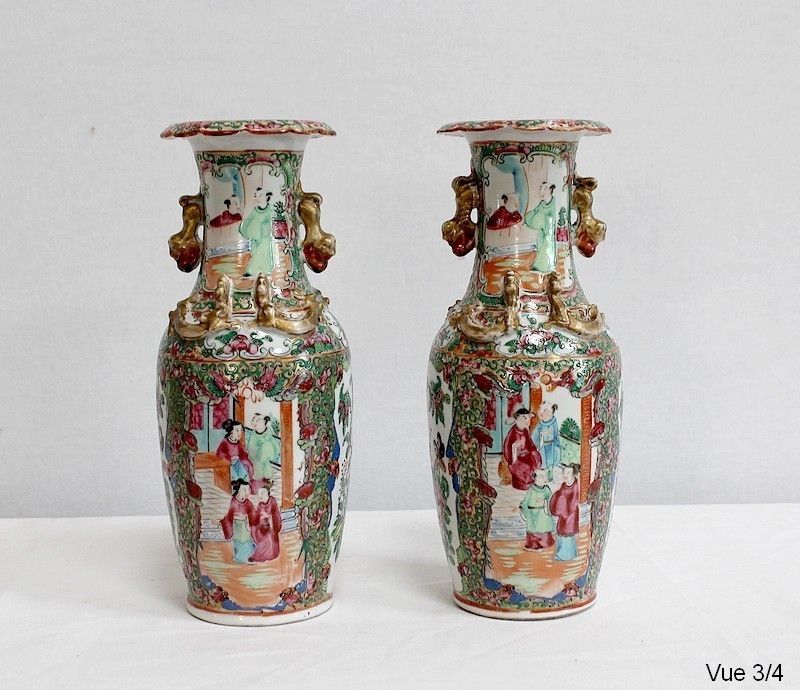 Pair Of Canton Porcelain Vases, China, Late 19th Century photo vinterior