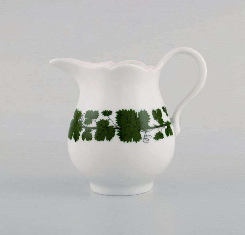 Meissen Green Ivy Vine Leaf Egoist Coffee Service In Hand Painted Porcelain photo vinterior