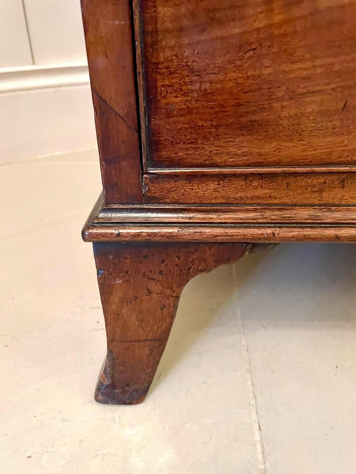 photo furniture Antique George III Figured Mahogany Chest On Chest