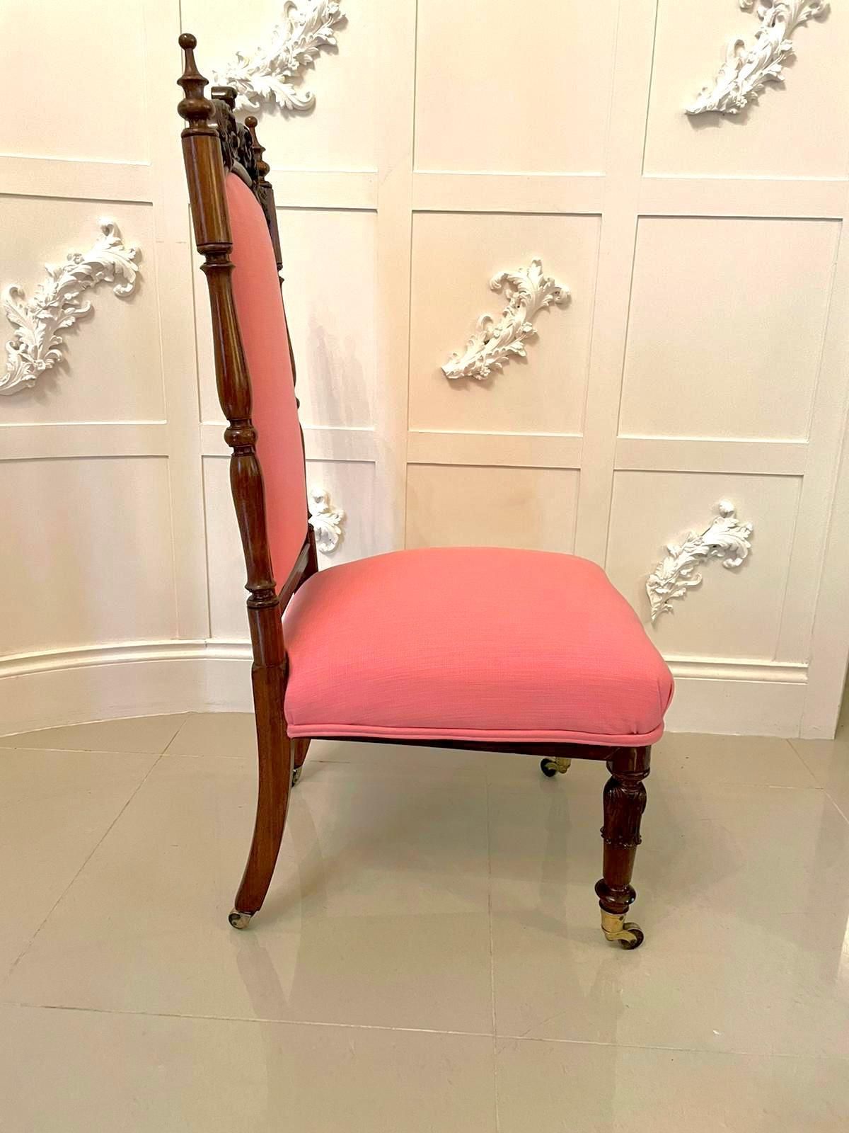 photo furniture Antique Victorian Carved Walnut Ladies Chair