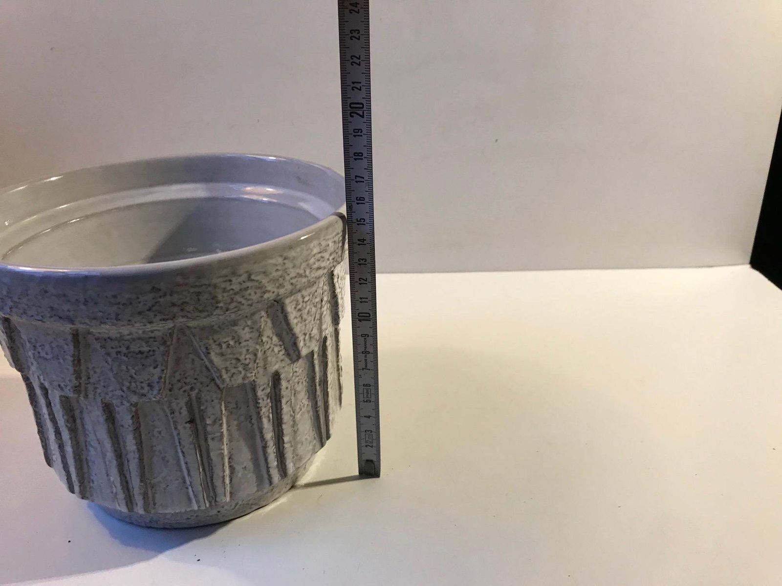 White Cosmos Stoneware Planter By Ceramano, 1960s West Germany photo vinterior