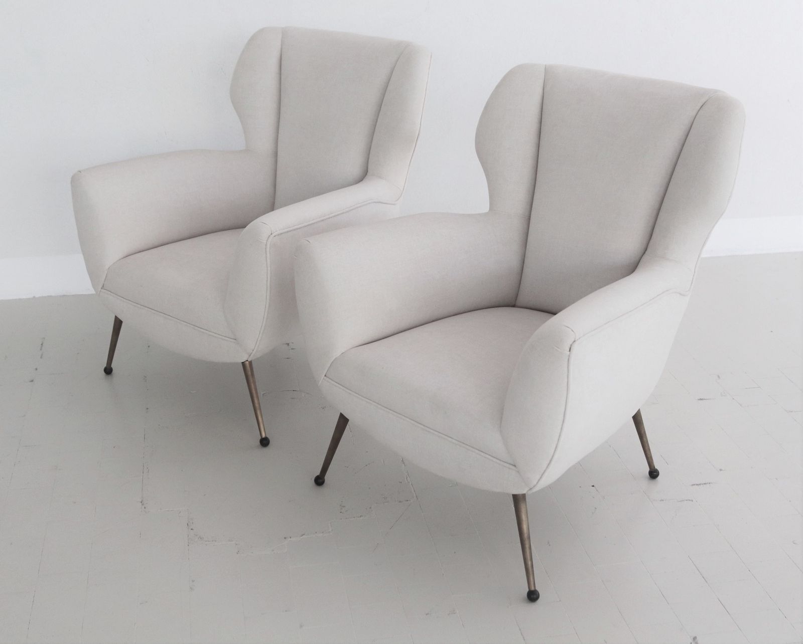 Italian Midcentury Armchairs In White Velvet In Gigi Radice Style, 1950s photo buy