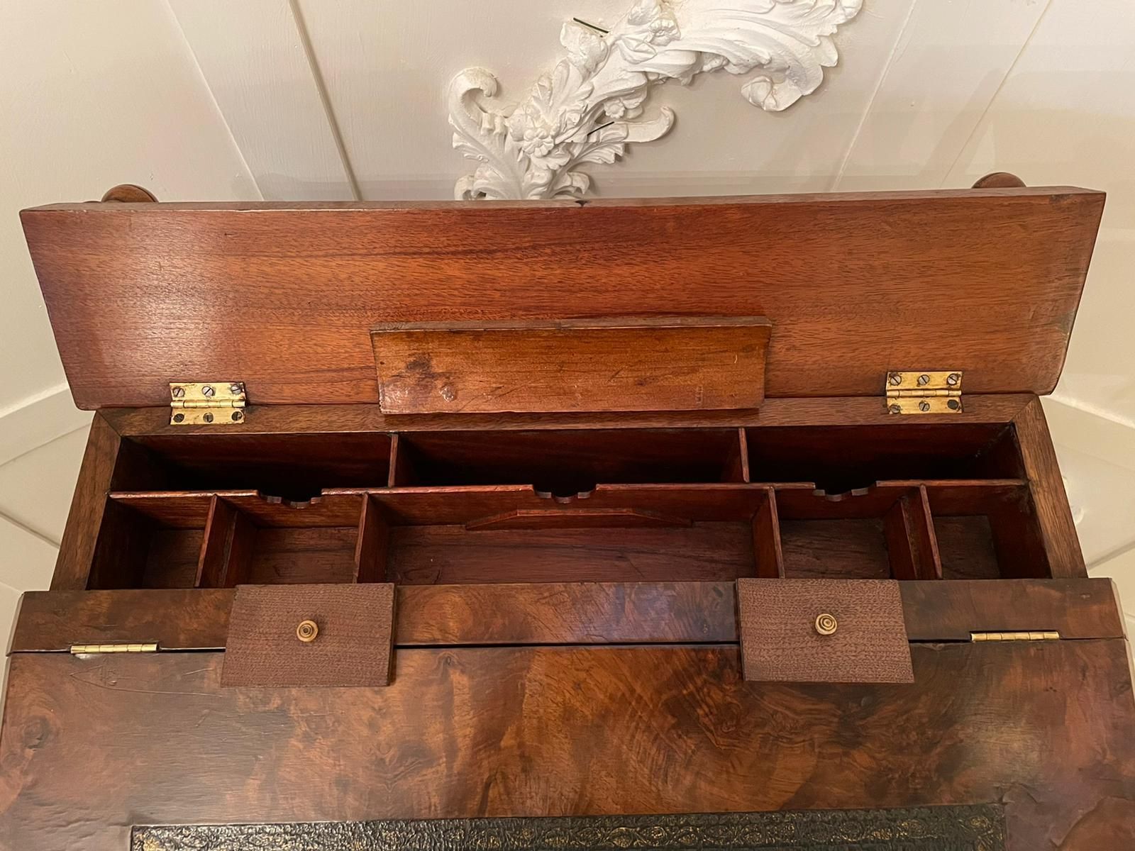 19th Century Victorian Antique Freestanding Walnut Ladies Davenport photo vinterior