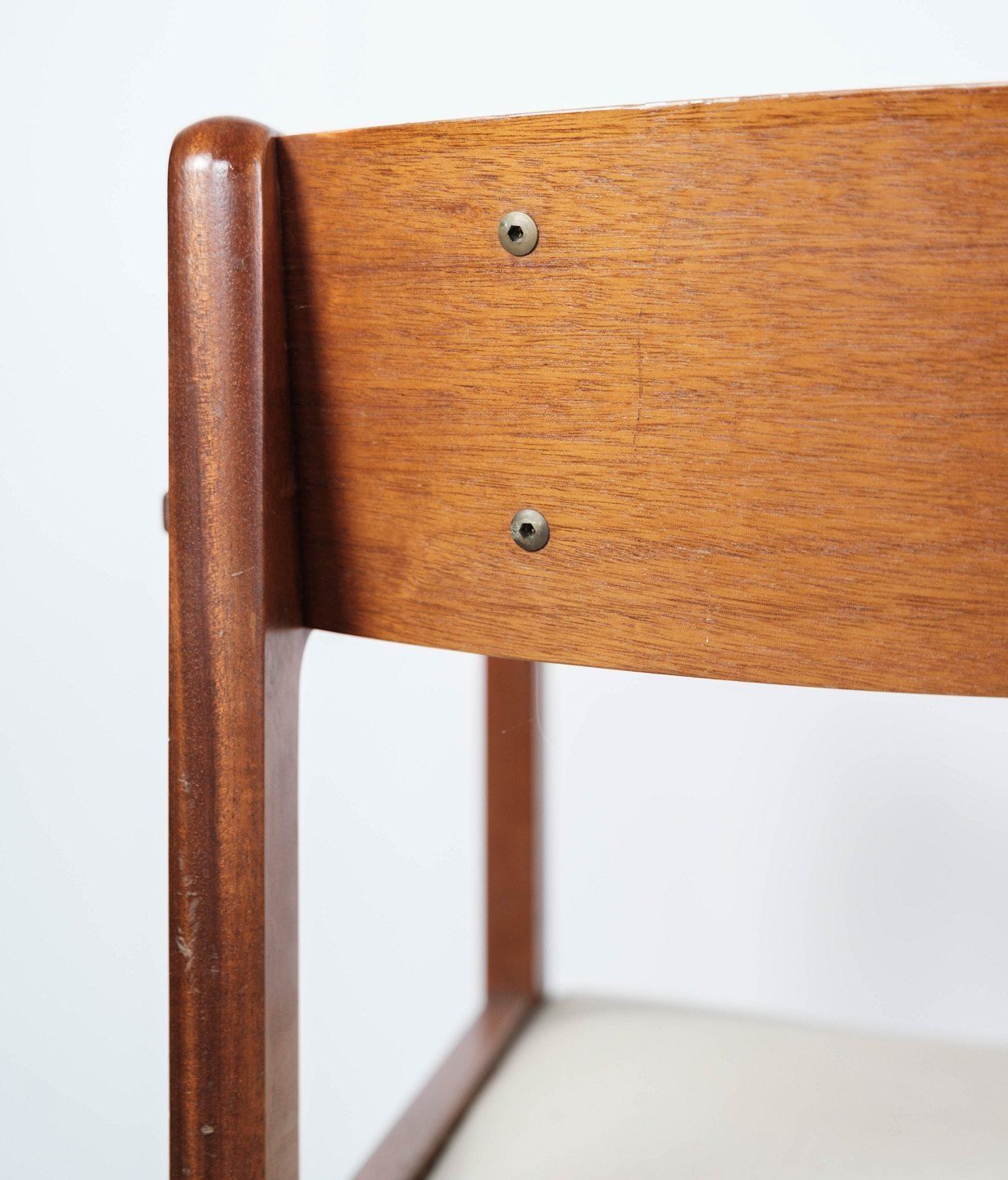 Armchair In Mahogany And Light Fabric Of Danish Design Manufactured By Søborg Møbelfabrik In 1960s. photo vinterior