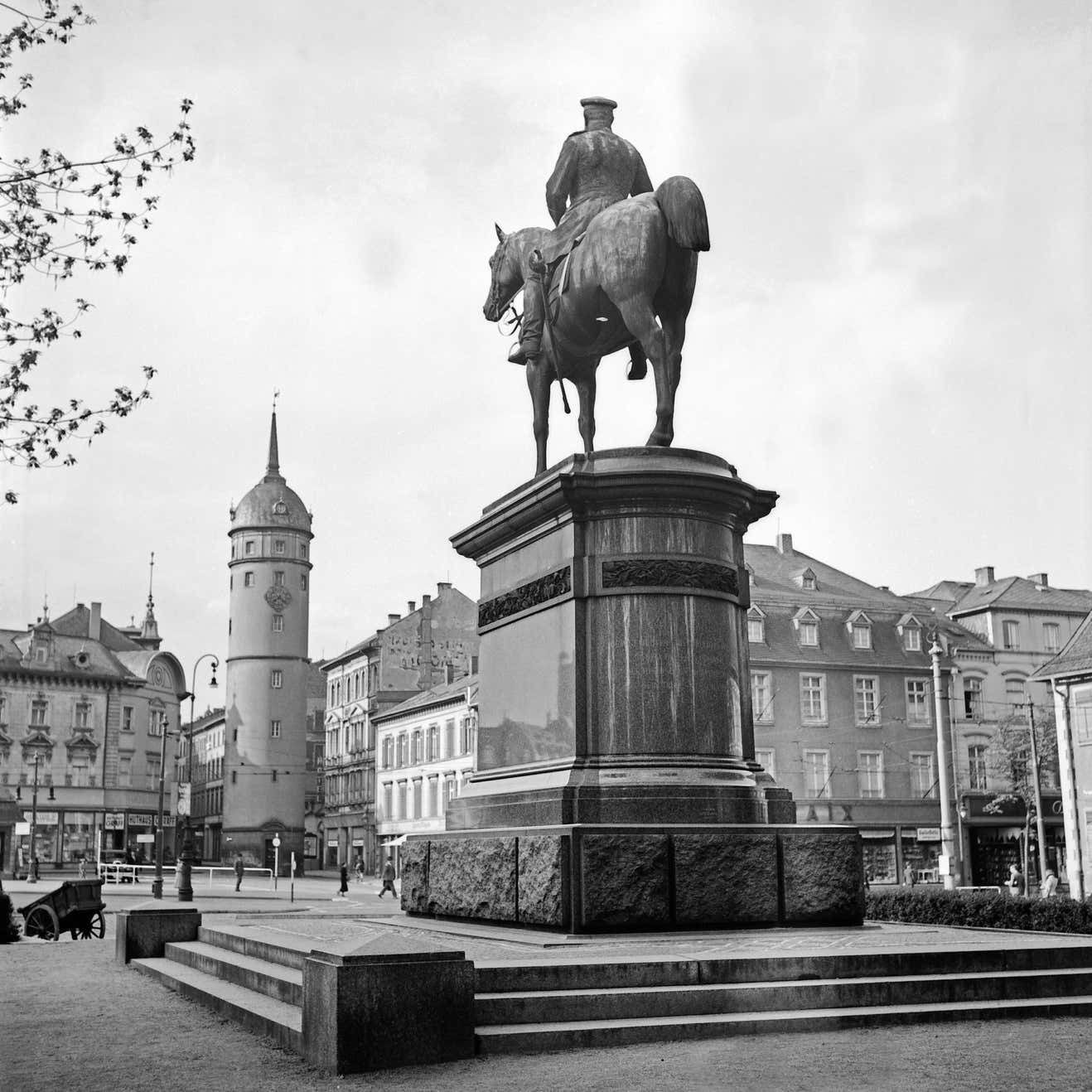Karl Heinrich Lämmel Market Square With Monument Louis IV Darmstadt, Germany 1938 Printed Later 1938/2021