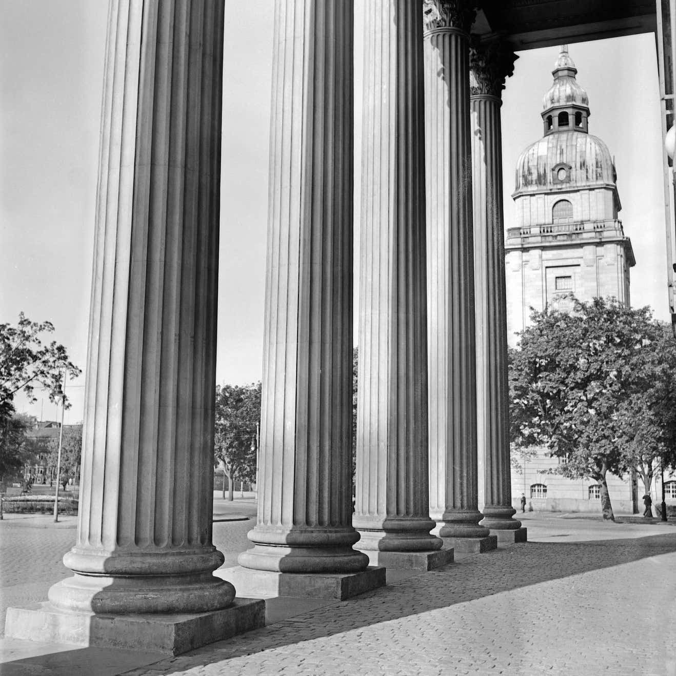 Karl Heinrich Lämmel Columns At Entrance Of Darmstadt Theatre, Germany 1938 Printed Later 1938/2021