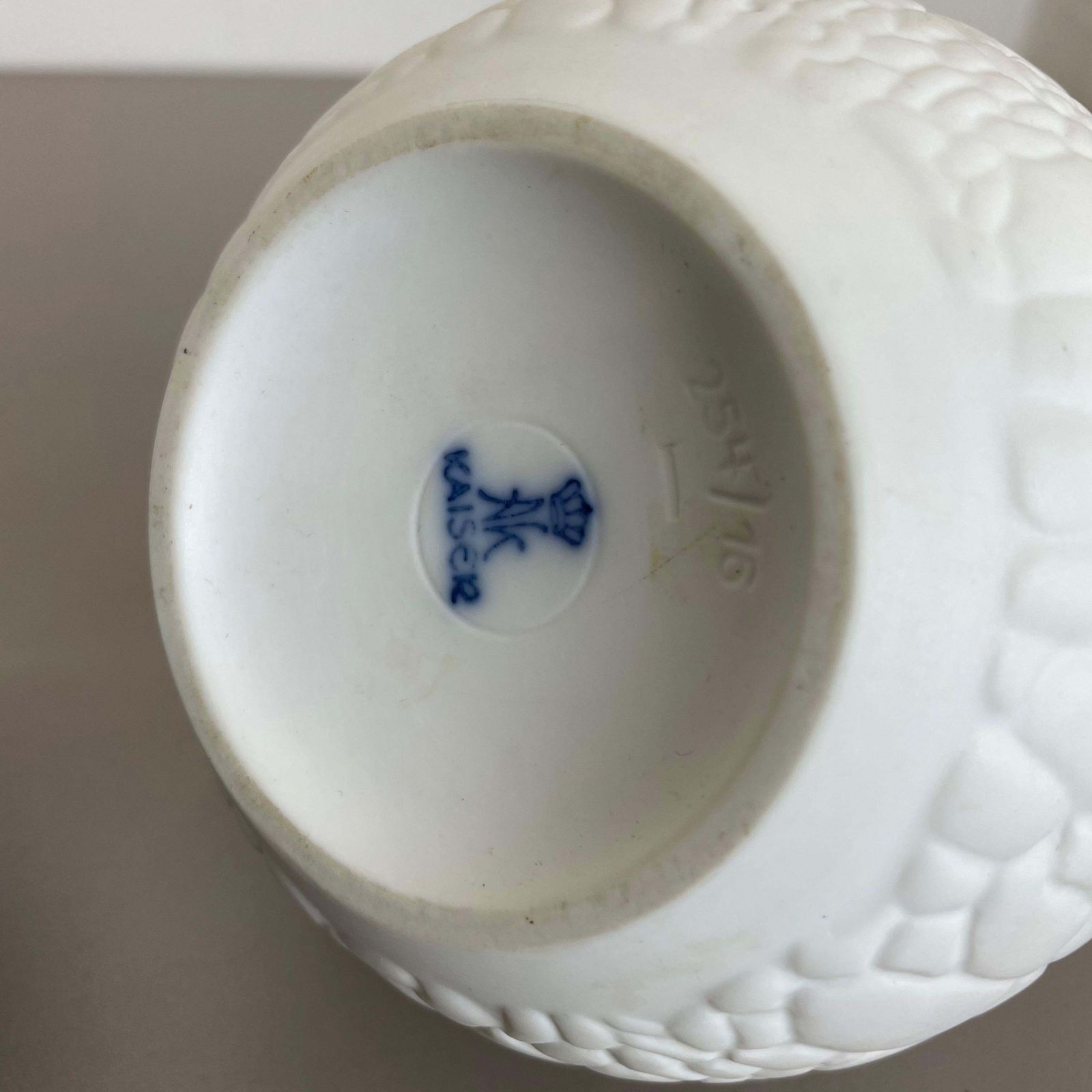 photo vinterior Set Of 2 Original Op Art Biscuit Porcelain Vases By Ak Kaiser, Germany, 1970s