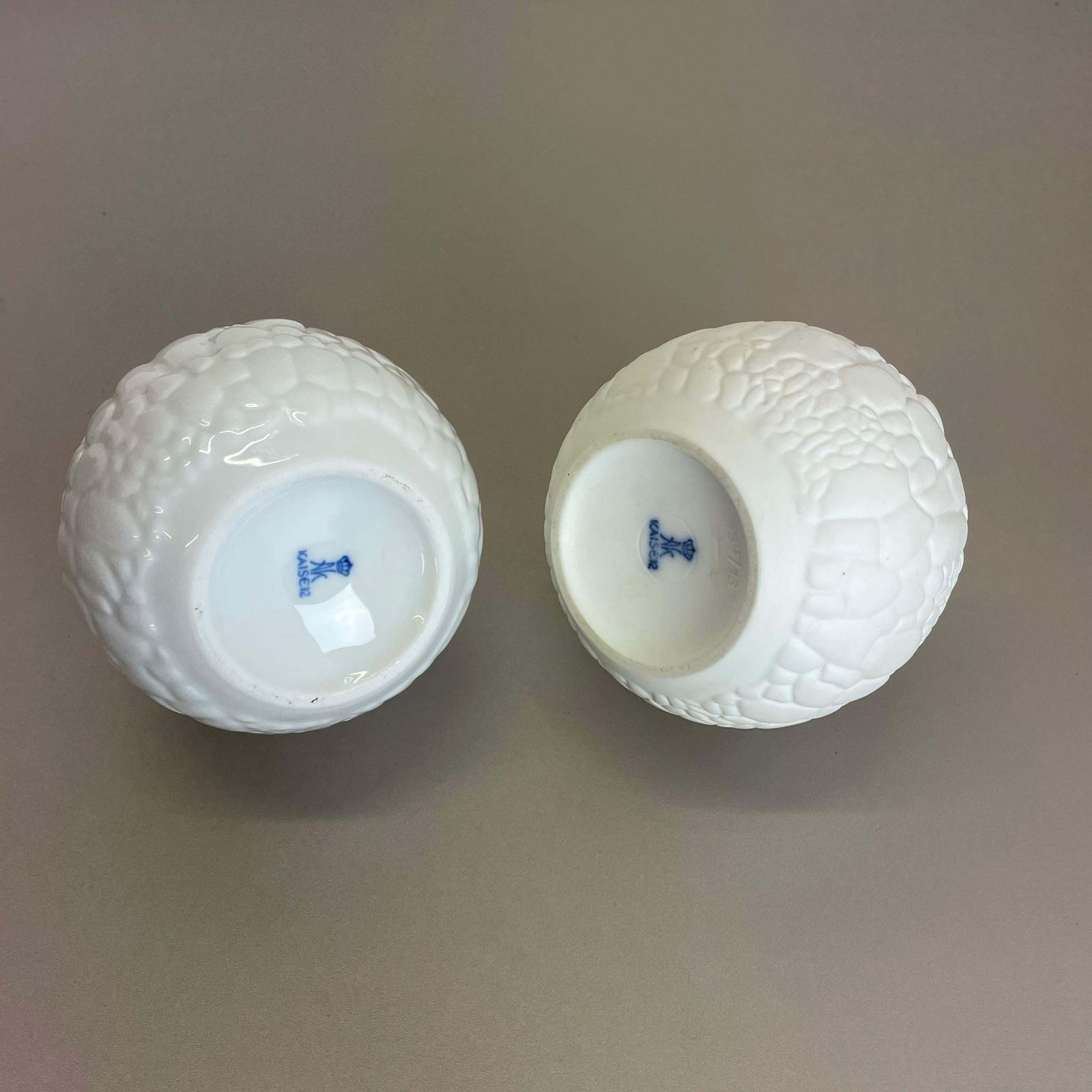 photo buy Set Of 2 Original Op Art Biscuit Porcelain Vases By Ak Kaiser, Germany, 1970s