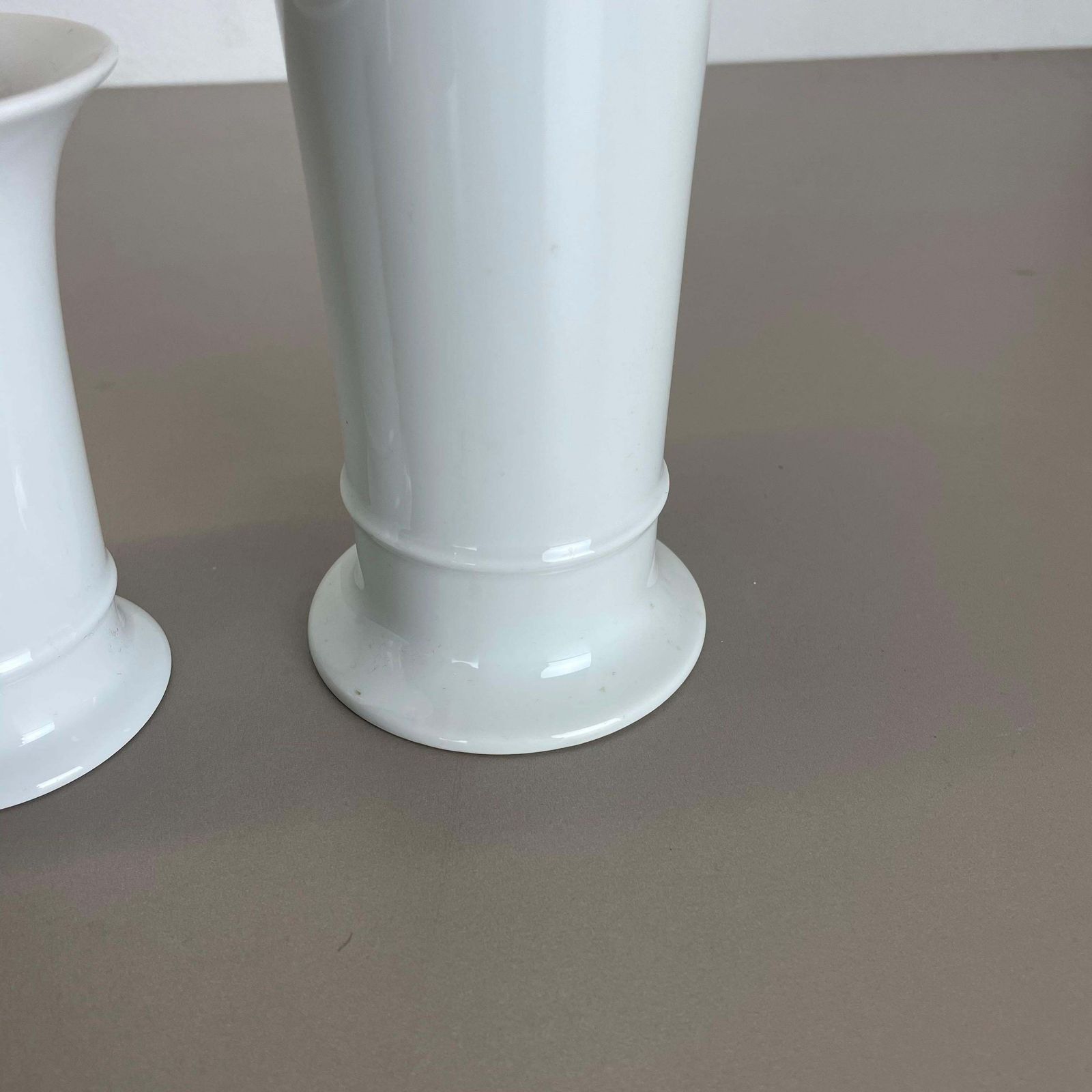 393.0 Set Of 2 Original Op Art White Porcelain Vases By Ak Kaiser, Germany, 1970s photo