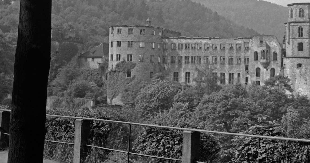 Karl Heinrich Lämmel Grosse Scheffelterrasse Terrace To Castle, Heidelberg Germany 1938, Printedlater 1938/2021 photo furniture