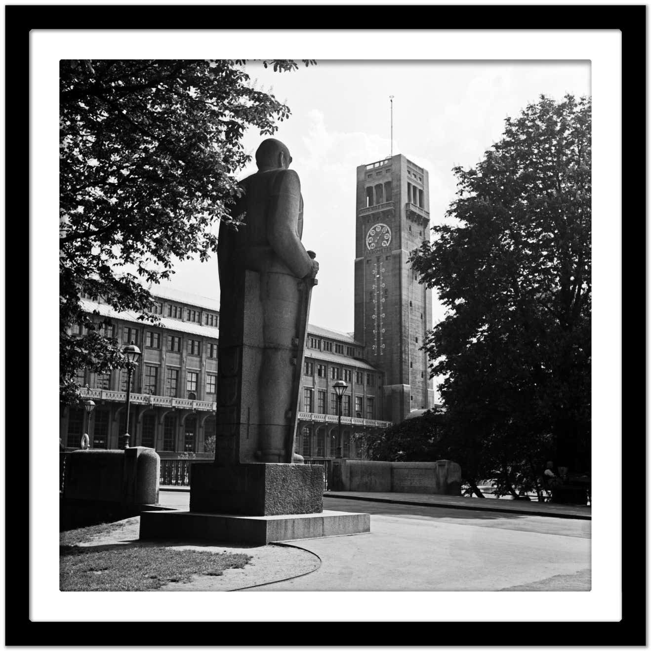 Karl Heinrich Lämmel Bismarck Monument View To Deutsches Museum, Munich Germany 1937, Printed Later 1937/2021 photo Art