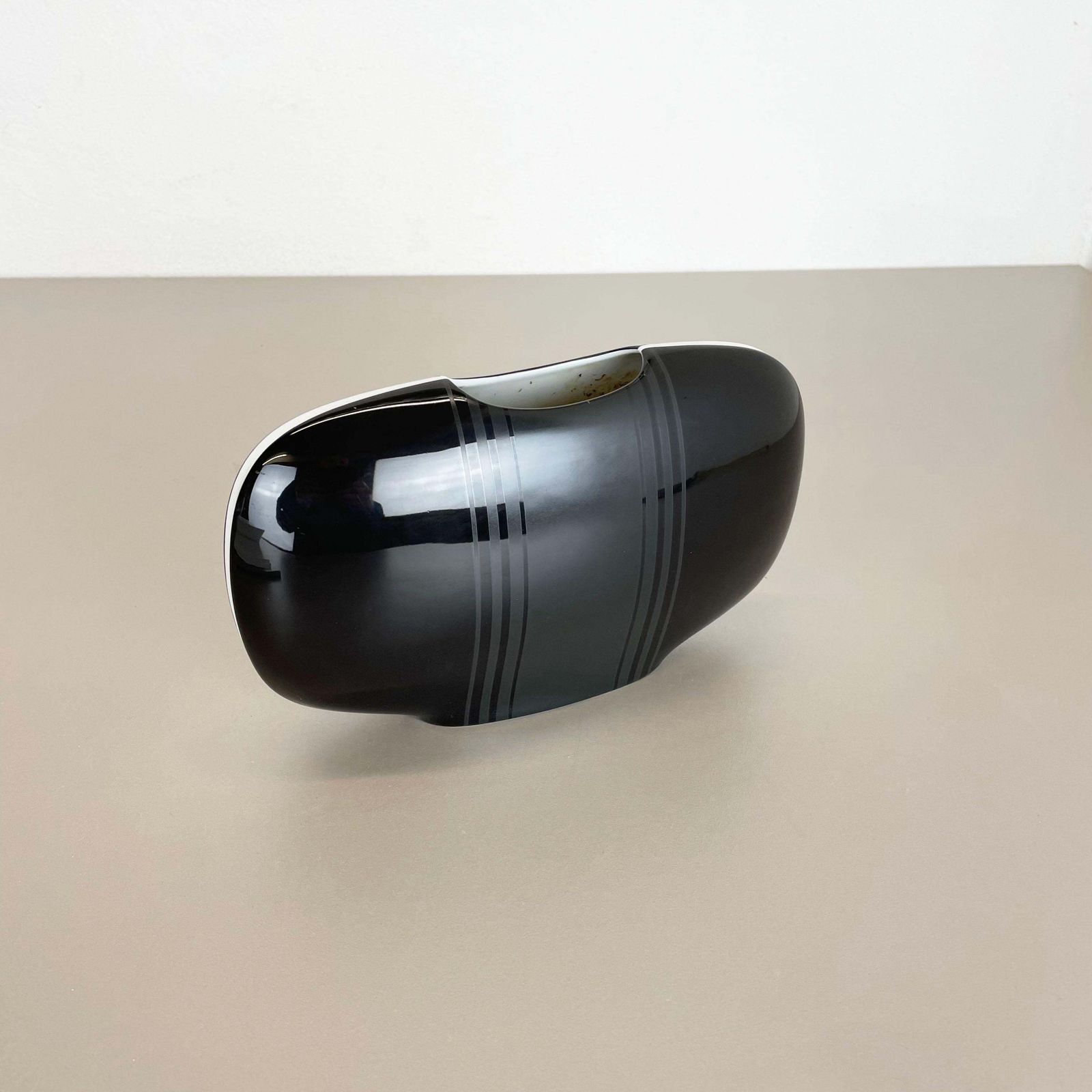 Op Art Vase Black Porcelain By K. Dombrowski For Hutschenreuther, 1970s photo furniture