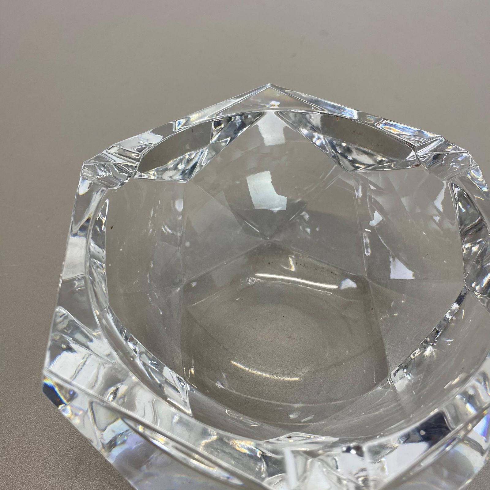 photo furniture Heavy Crystal "Diamond" Glass Ashtray By Val Saint Lambert, Belgium, 1970s