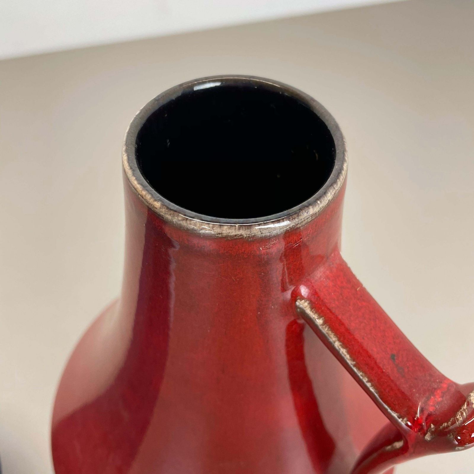 photo vinterior Set Of Two Pottery Fat Lava Vases "Black Red" By Jopeko, Germany, 1970s