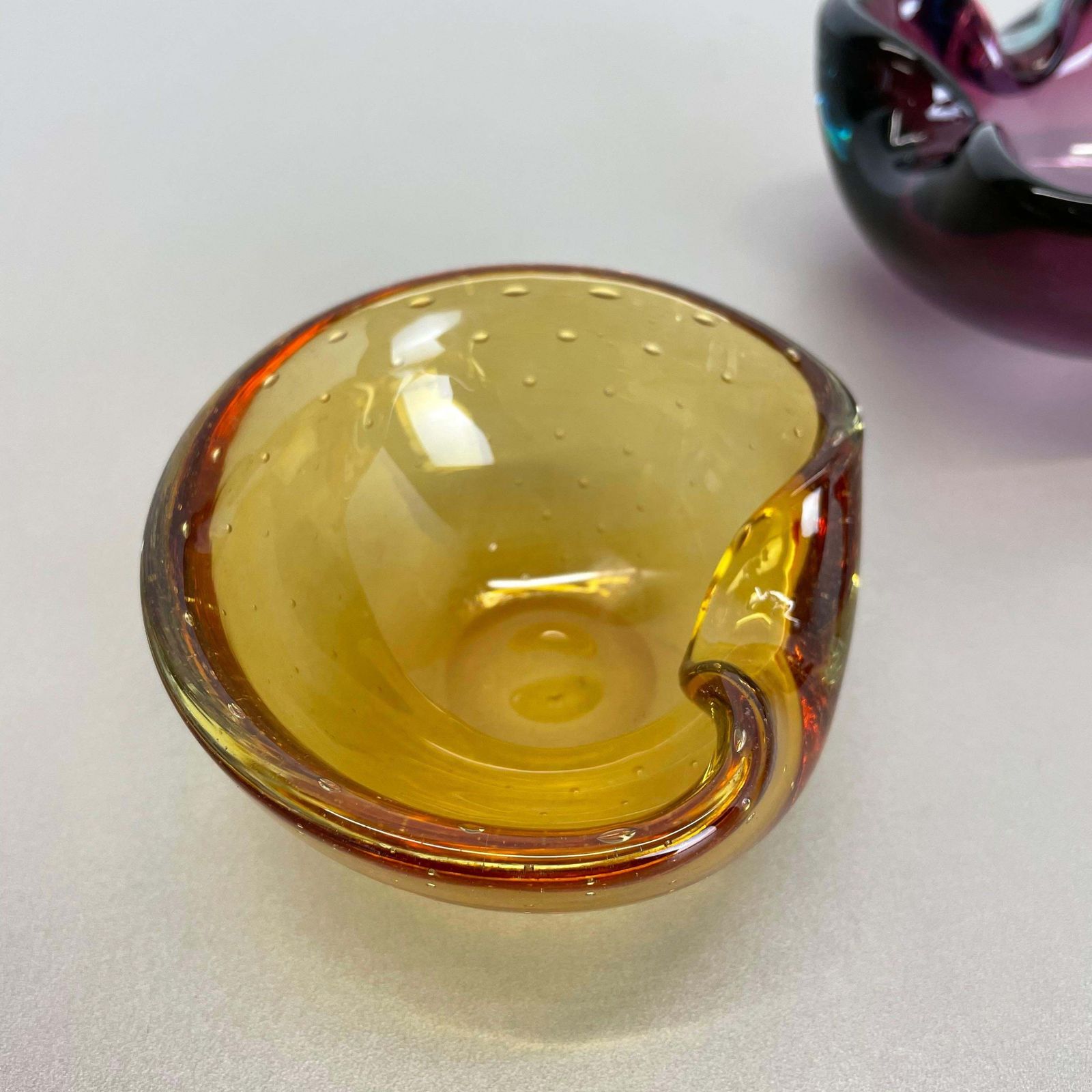 Set Of 3 Murano Glass Sommerso Bowl Shells Ashtray Element, Italy, 1970s photo vinterior
